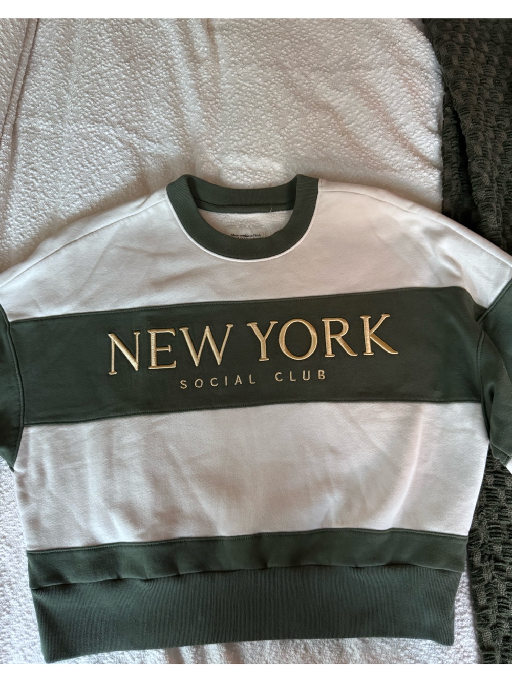 Abercrombie & Fitch Olive Green and Cream Crewneck Sweatshirt